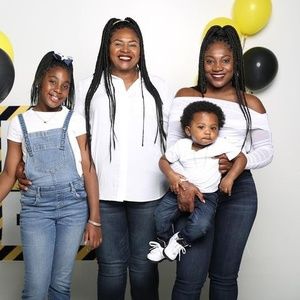 Meet your Posher, Josette